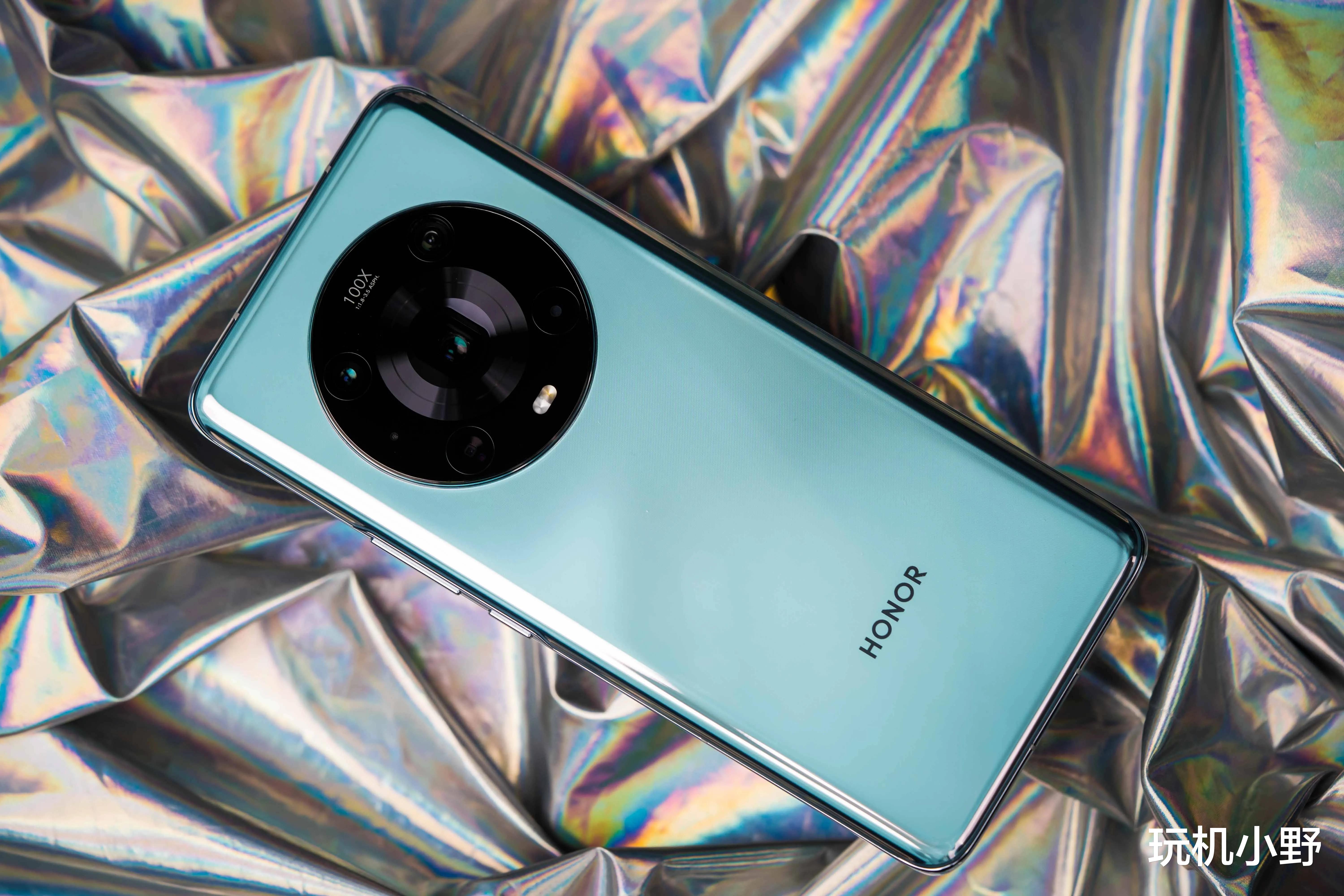 荣耀magic|2022年换新手机,懂行人建议一步到位,这3款手机堪称十全九美