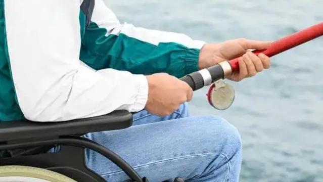 饵料|男性钓鱼为什么不能就坐？