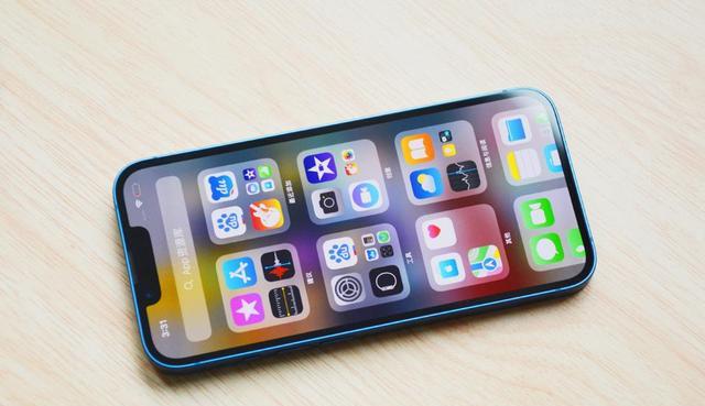 iPhone|用了4年的iPhoneXR终于要退休，买13，还是等14？分析后不纠结