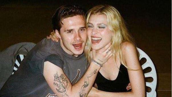 贝克汉姆|贝克汉姆小女儿近照显成熟，4个孩子全长偏，万人迷基因无人继承