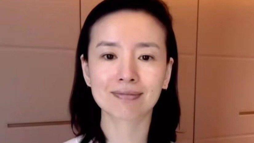 明星素颜 董洁素颜嘴唇发紫早没了清纯气质，刘亦菲胖都这么漂亮，差距大！