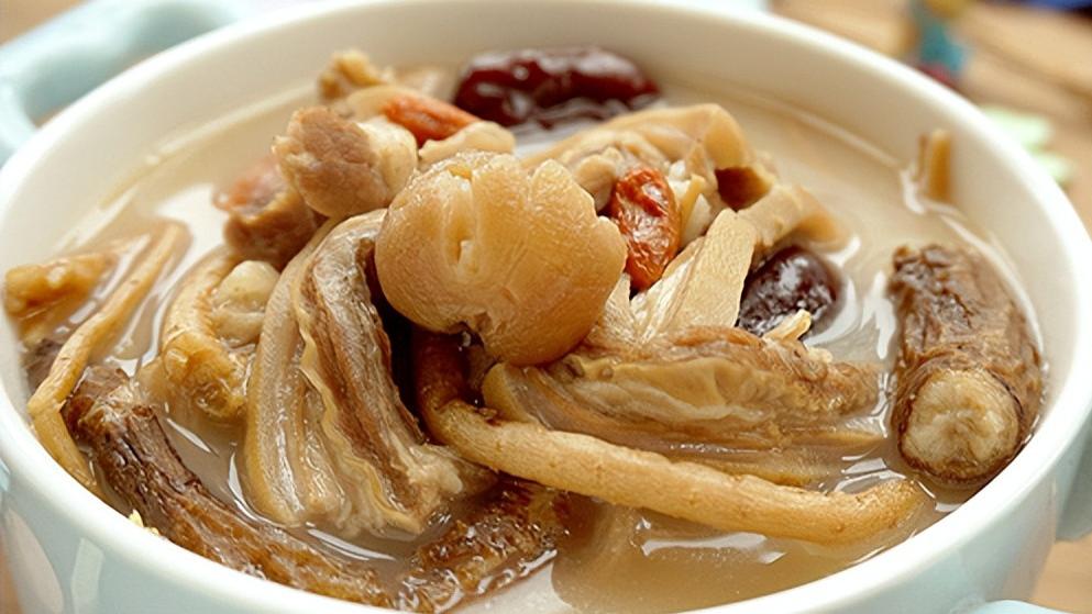 建议女人，有钱没钱，入冬少吃猪肉，常吃5种肉，皮肤好，气色足