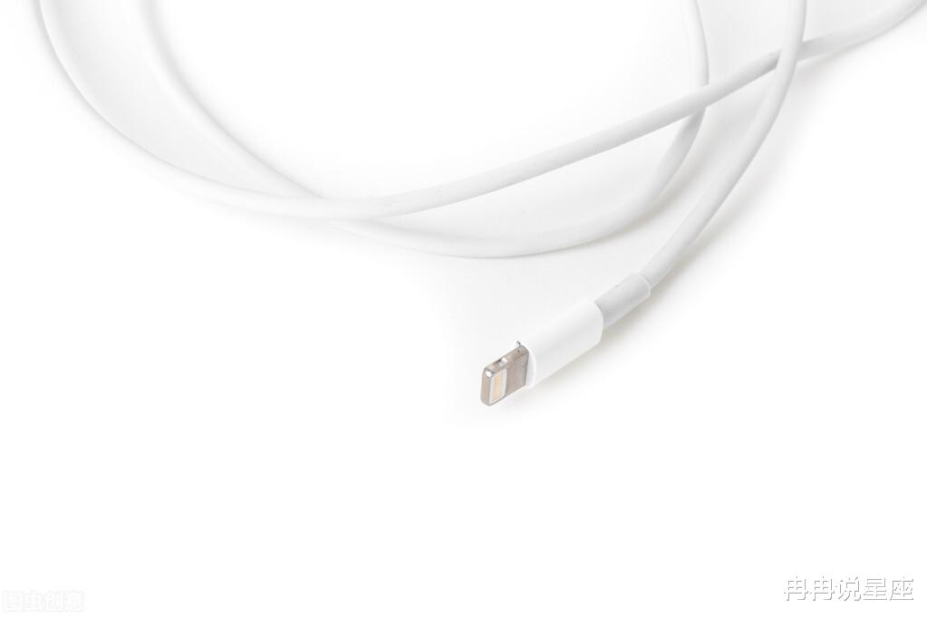 显示器|工信部声称统一接口,苹果公司直接拒绝,库克更是要硬刚到底