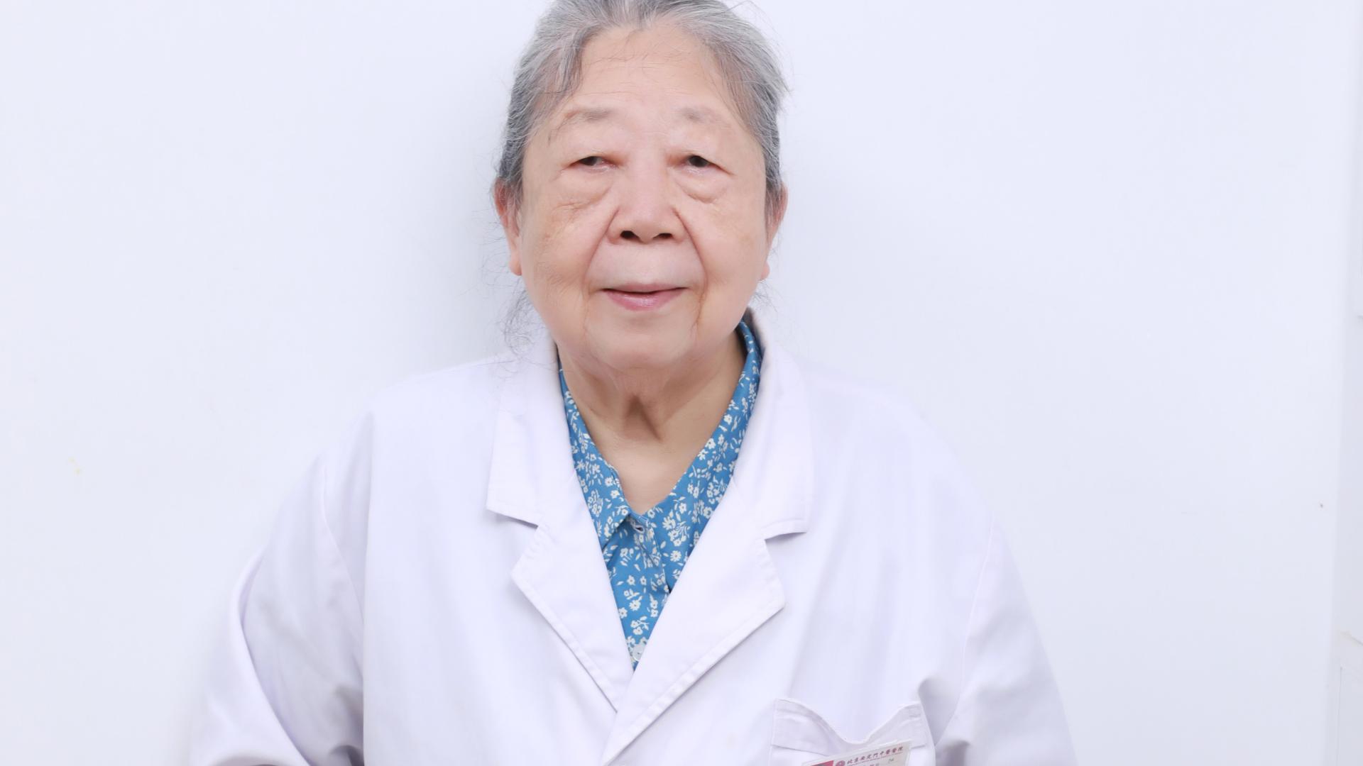 肾结石|血液病专家柯微君：中医看血液病，“健脾补肾”为根本、以“活血化瘀”贯穿始终