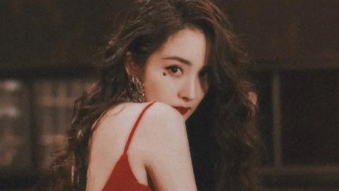 杨幂|《密逃4》路透流出，陈伟霆彭昱畅加盟，杨幂花臂抢镜