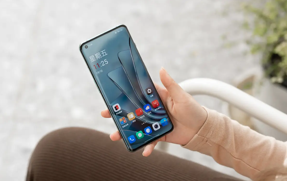 一加科技|一加加入618大战,骁龙8 Gen1+80W快充,全系直降700元很有诚意