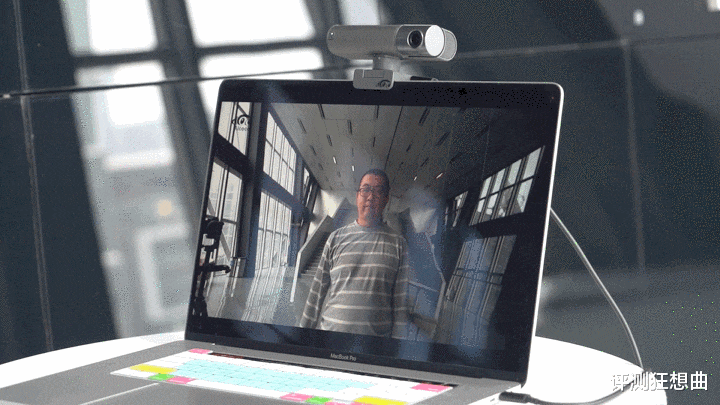 ai|什么是智能摄像头？支持手势、自动跟焦拍摄才算好，Aicoco大眼猴