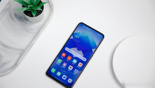 荣耀|两千元左右，这些手机外观更加时尚让人爱不释手