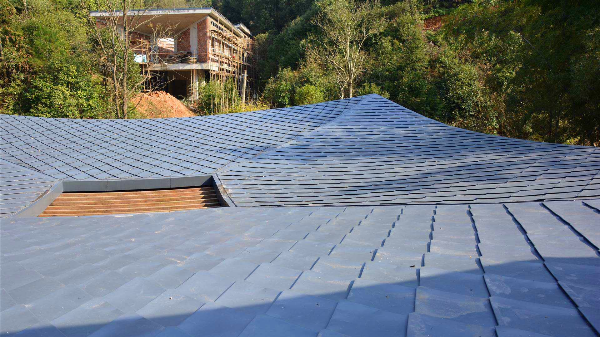 铝镁锰平锁扣屋面系统，彰显建筑之美