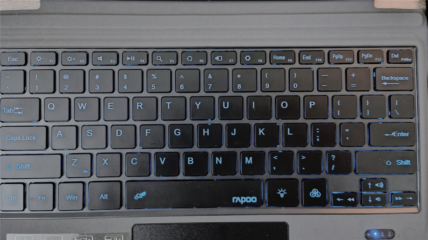 键盘|微软Surface真机开模，完美手势RGB背光，这款键盘真是绝搭好物