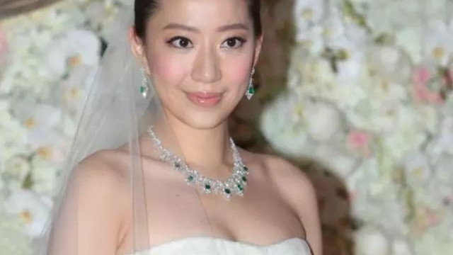 姐姐|“名媛”汪圆圆，凭啥被婆家花8亿迎娶，让身价900亿丈夫死心塌地