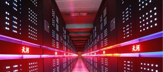 计算机世界|美国重夺超级计算机世界第一，运速突破百亿亿次，中国呢？