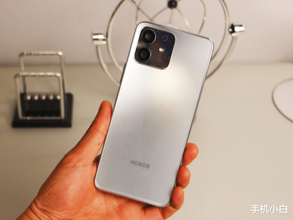 高通骁龙|千元左右也有好体验,这4款低价位的千元机,买备用机千万别错过