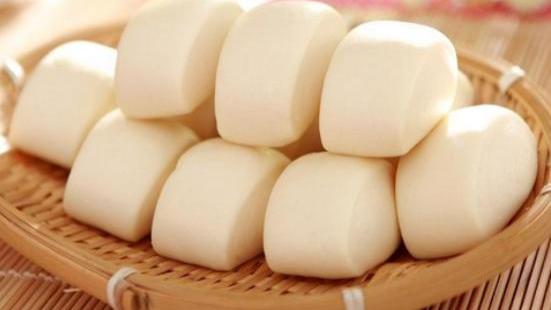 馒头|冷冻的馒头不能吃，会滋生黄曲霉素而致癌？