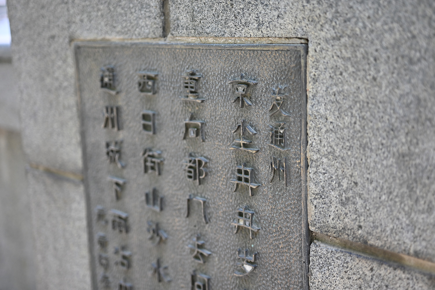 键盘|微距对垒，佳能RF口85微距，对阵尼康Z口50微距，谁表现更好？