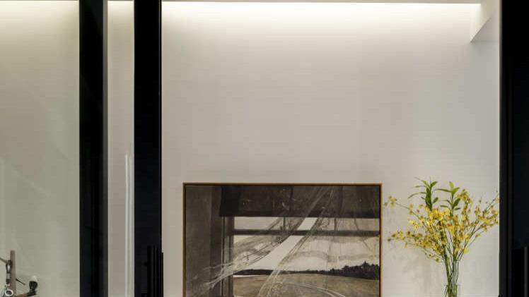 79平的三口之家，入户就是玄关衣帽间，独特的设计更舒适