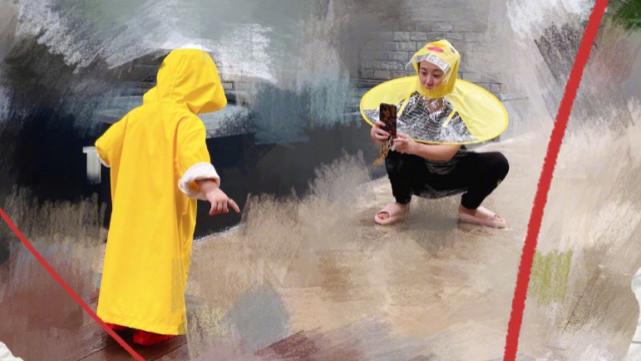 马丽|马丽晒母子雨中玩耍照过节，首曝光儿子名字，获许文赫甜蜜表白