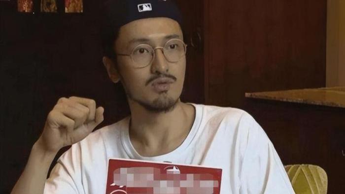 王传君|爱情公寓王传君，“众人皆醉我独醒”彻底沦为笑话!