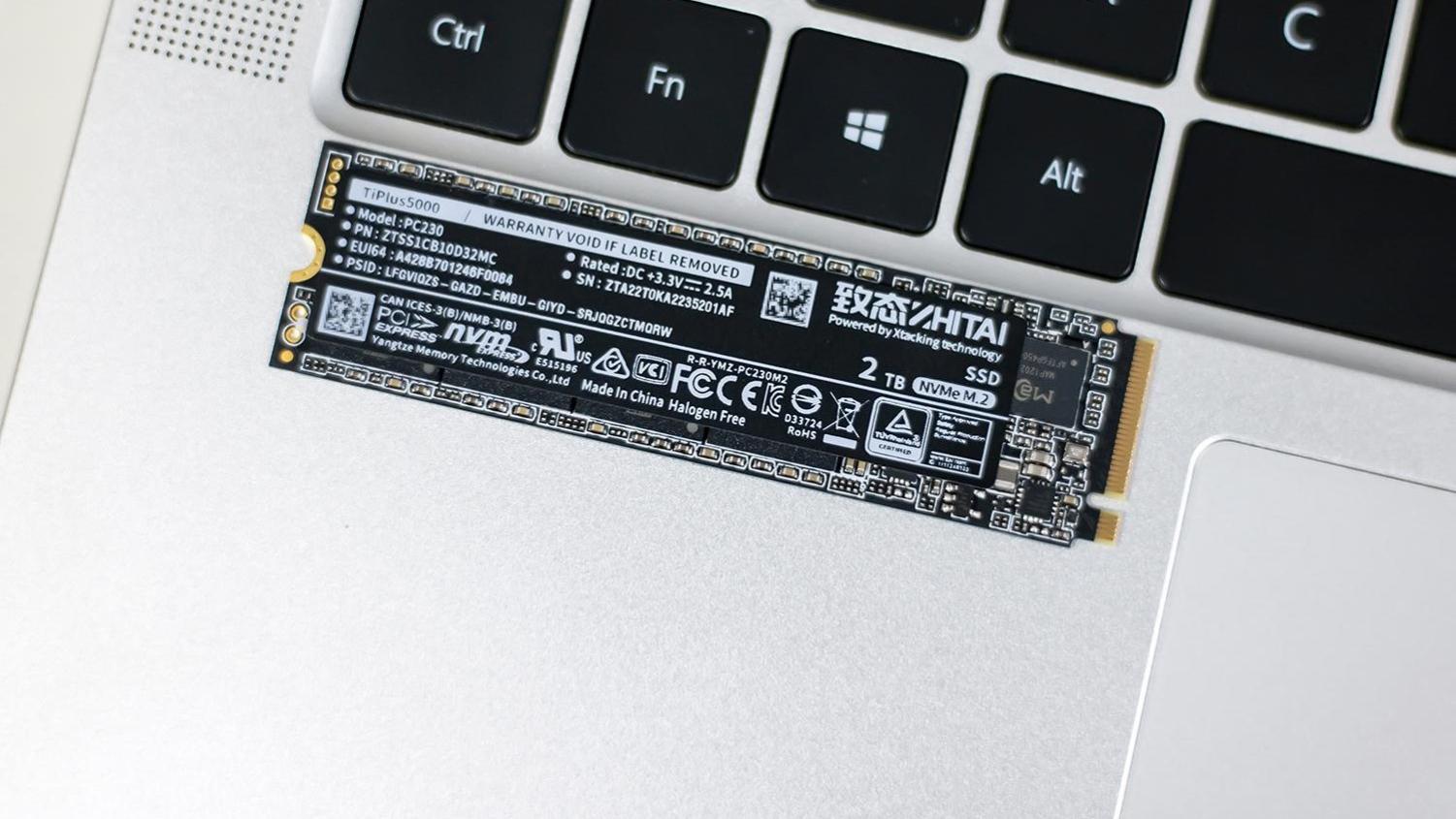 致态TiPlus5000 2TB固态硬盘评测：性能与容量拉满，冷静发挥实力