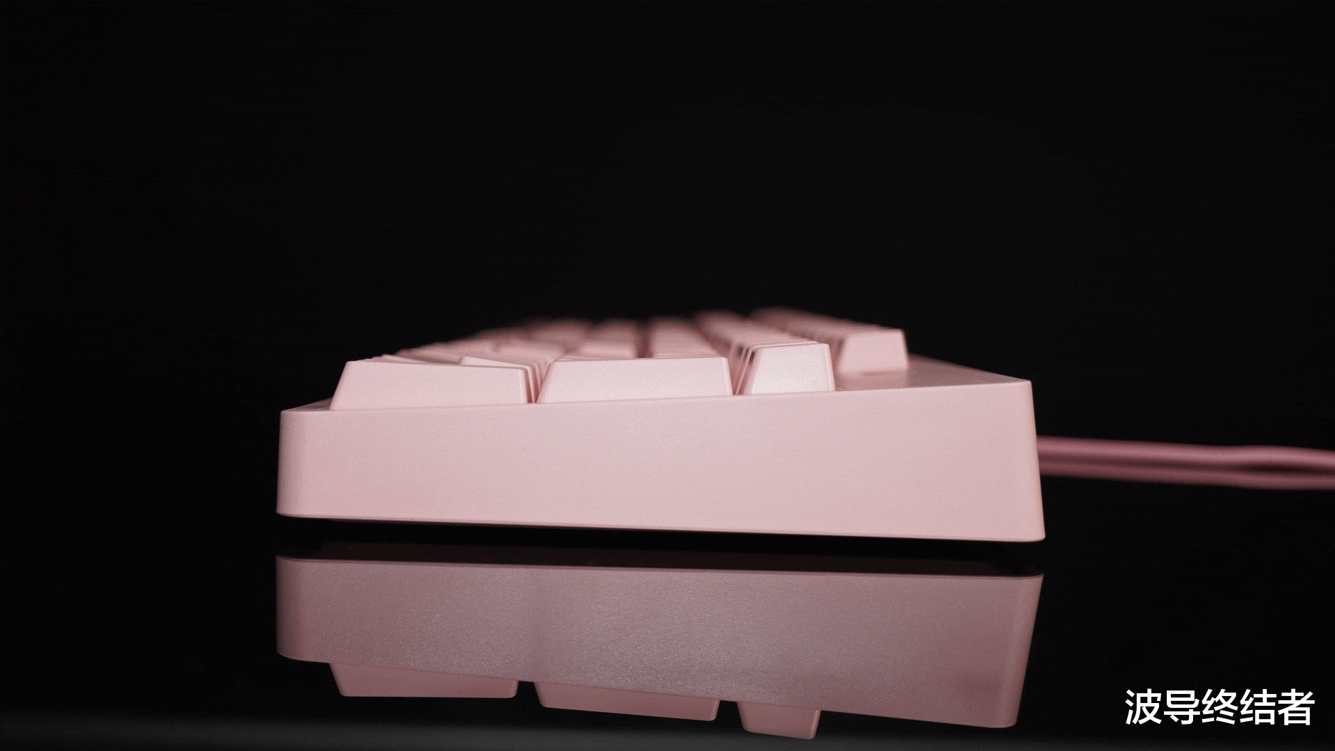 相机|实用有个性 - 斗鱼DKM180热拔插键盘与定制白轴