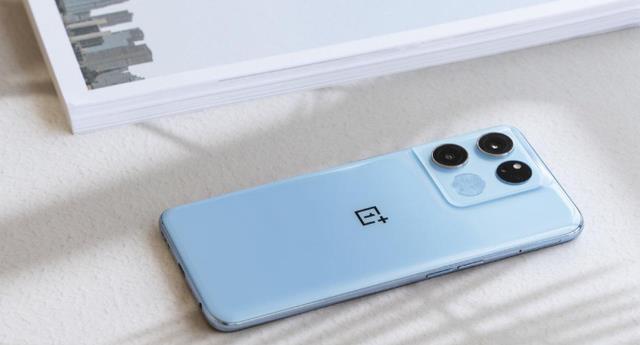 |天玑8100Max+256GB+5000mAh:这才是2000价位的购机首选!