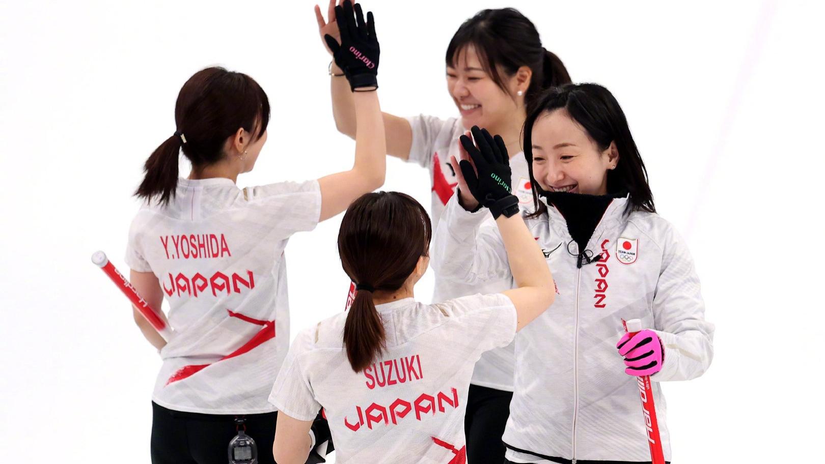 冰壶|女子冰壶更新排名！瑞士继续领跑！瑞典冲向前三！中国反超加拿大