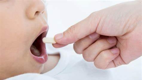 感冒|女孩感冒家长2天喂7种药致其肝损害！这些用药错误太可怕！