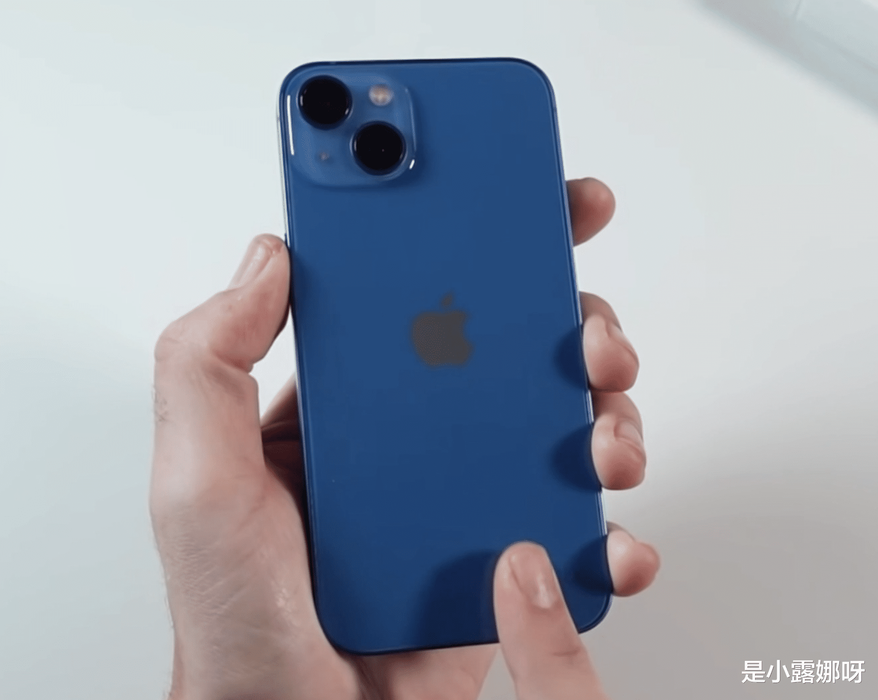 iphone13|iPhone13价格重回新低,七夕降价千元,果粉又可以冲了!