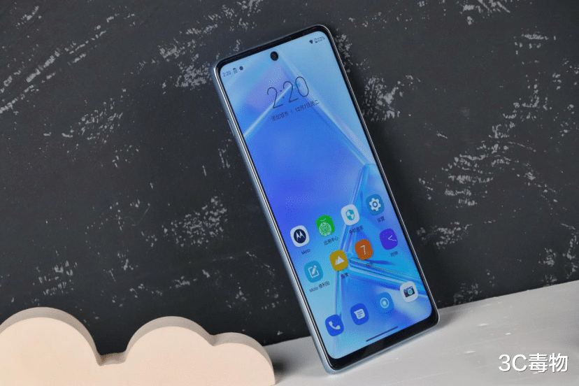 尼康|手机界又出“狠货”!骁龙888Plus只卖1799元,还有一键性能怪兽