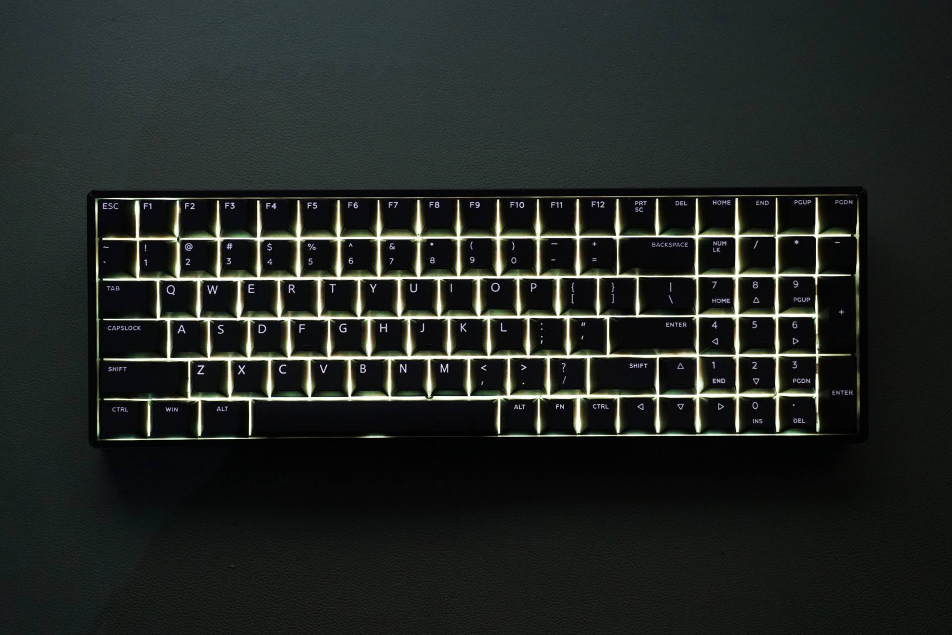 软件|如何优雅地和孩子拼桌？这可能是中年男人最后的倔强