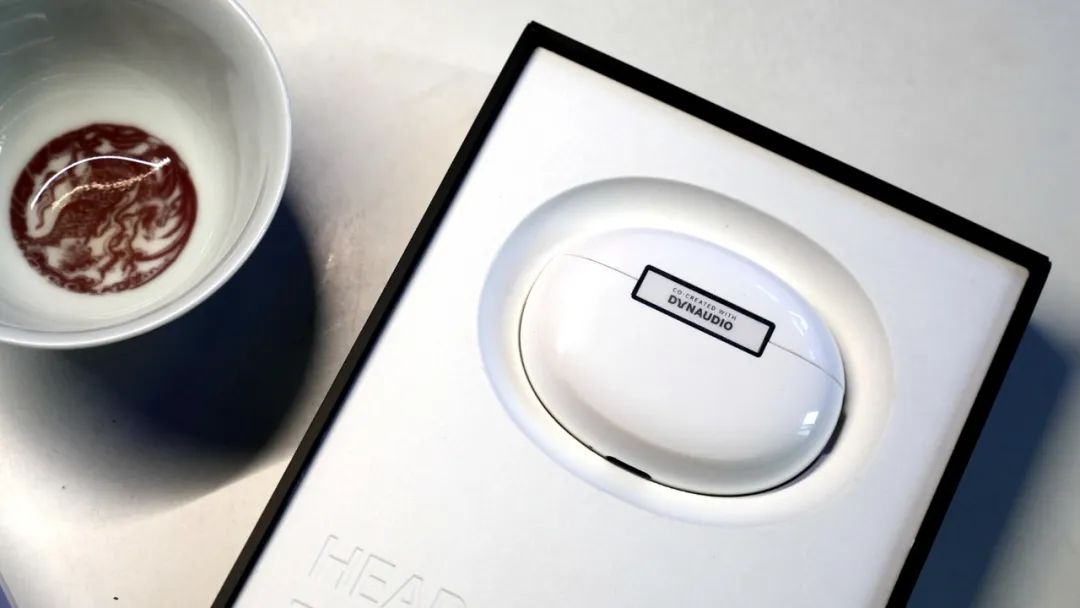 OPPO|OPPO Enco X2竟然以一次固件升级就打破了品牌间的壁垒！？