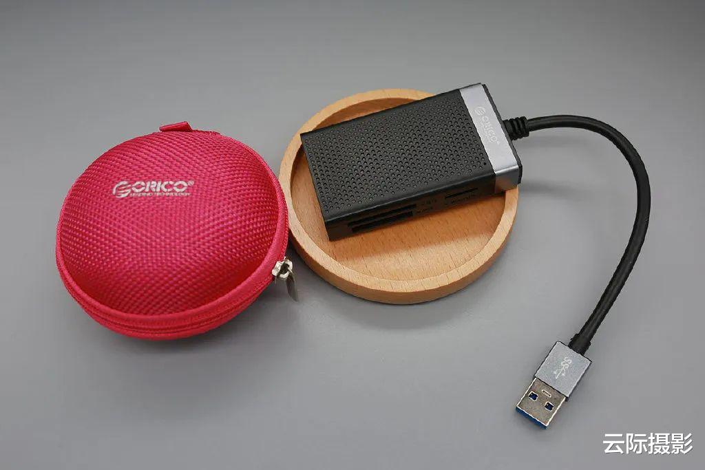 USB|稳而便利,ORICO多功能四合一读卡器体验