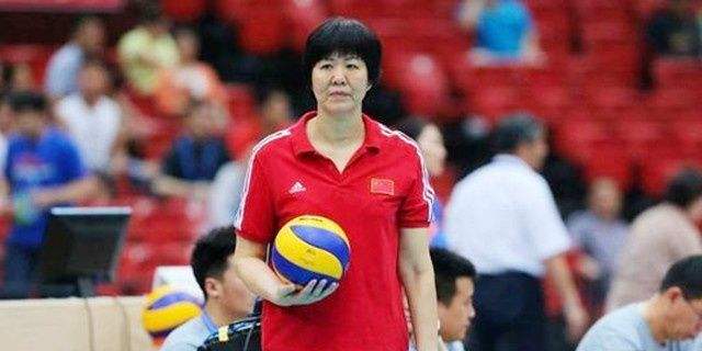 女排|中国女排历史五佳主教练：祖师爷力压郎平登顶，陈忠和邓若曾上榜！