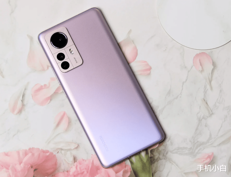 电池|贵有贵的道理,目前这4款旗舰手机“最值得入手”,几乎没有短板