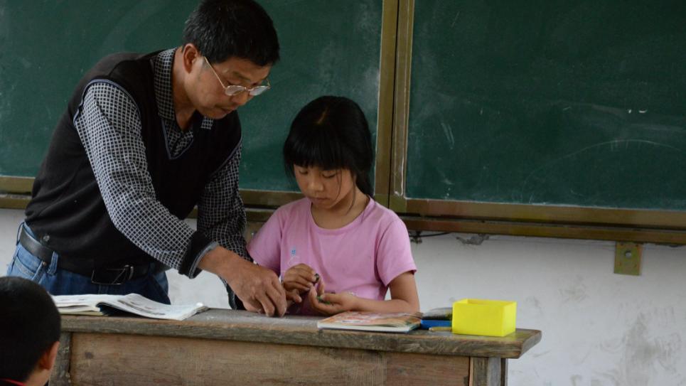 医生|47岁男教师结节转癌，医生怒斥：1种“水”是祸根，还有中年人爱不择口