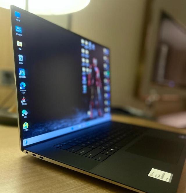 戴尔xps|戴尔XPS大屏高端触控本，17英寸12代酷睿CPU，专业创作设计屏幕