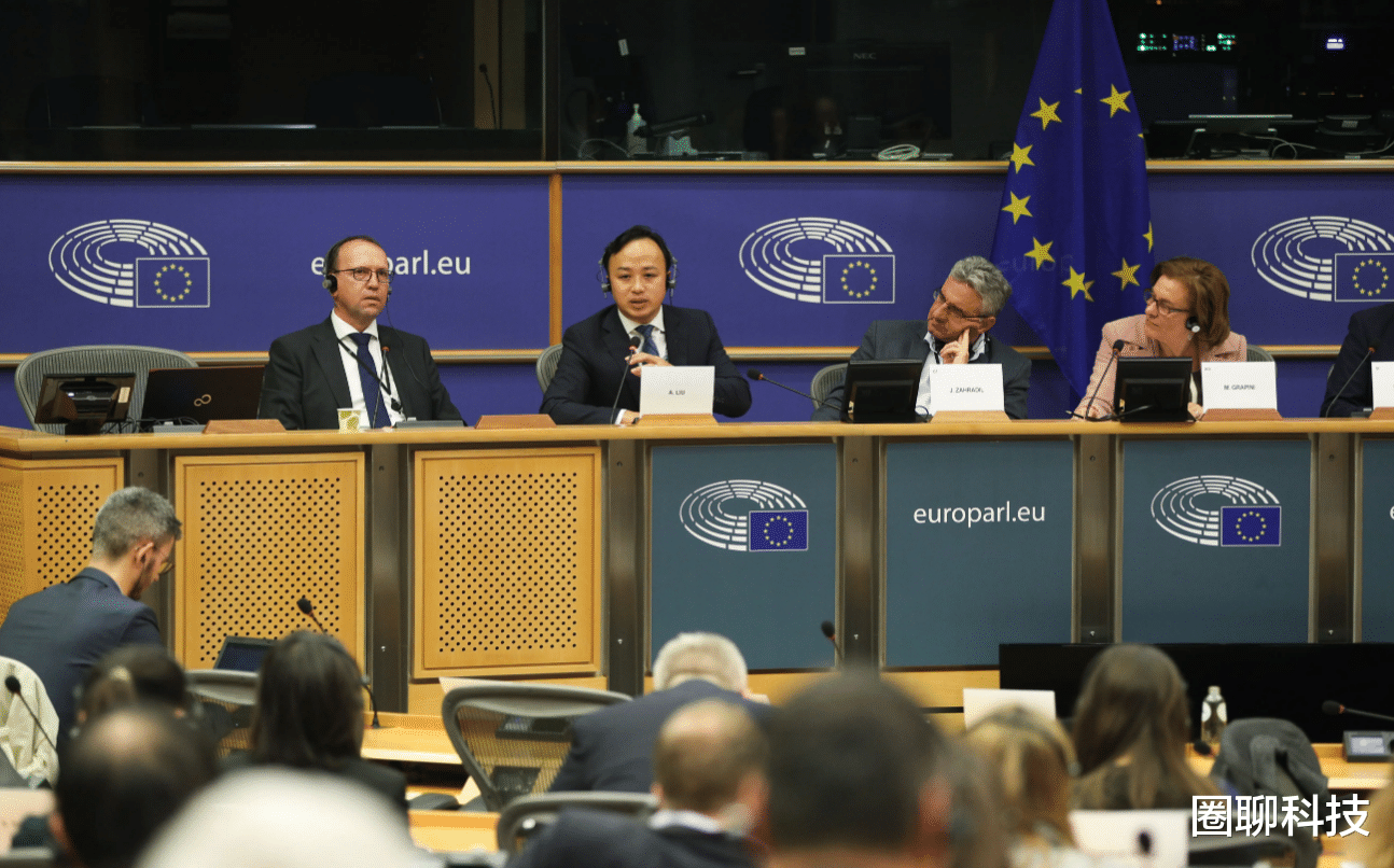 华为|英、美相继传来5G的消息，华为的坚持有结果了！