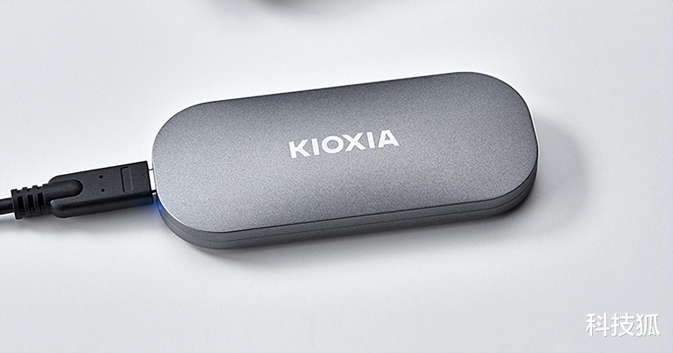 一加科技|移动硬盘怎么选?机械和固态哪些值得买?买前观看不踩坑