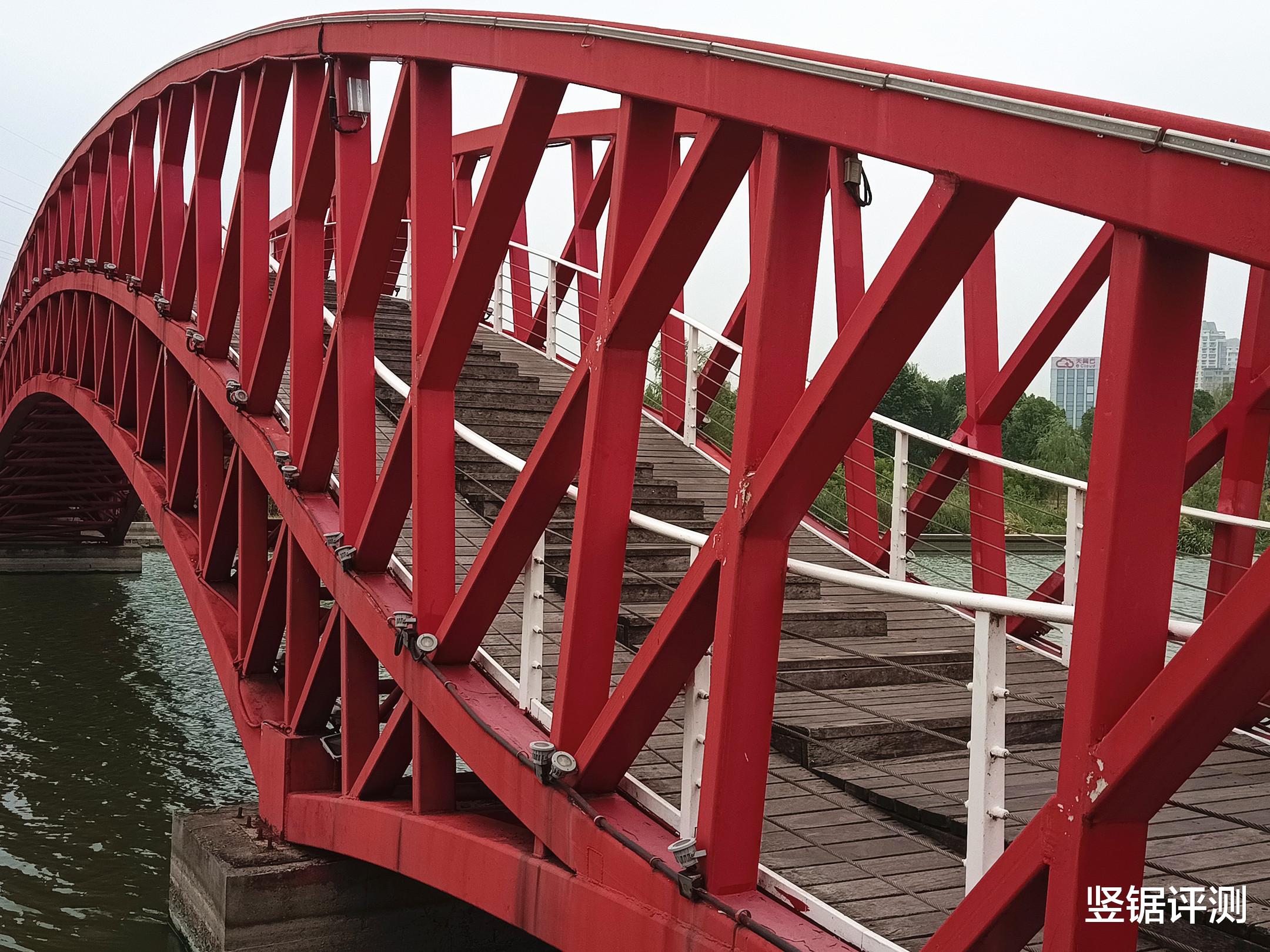 鼠标|国产“双屏幕”三防手机评测：支持5G，NFC以及红外遥控家电