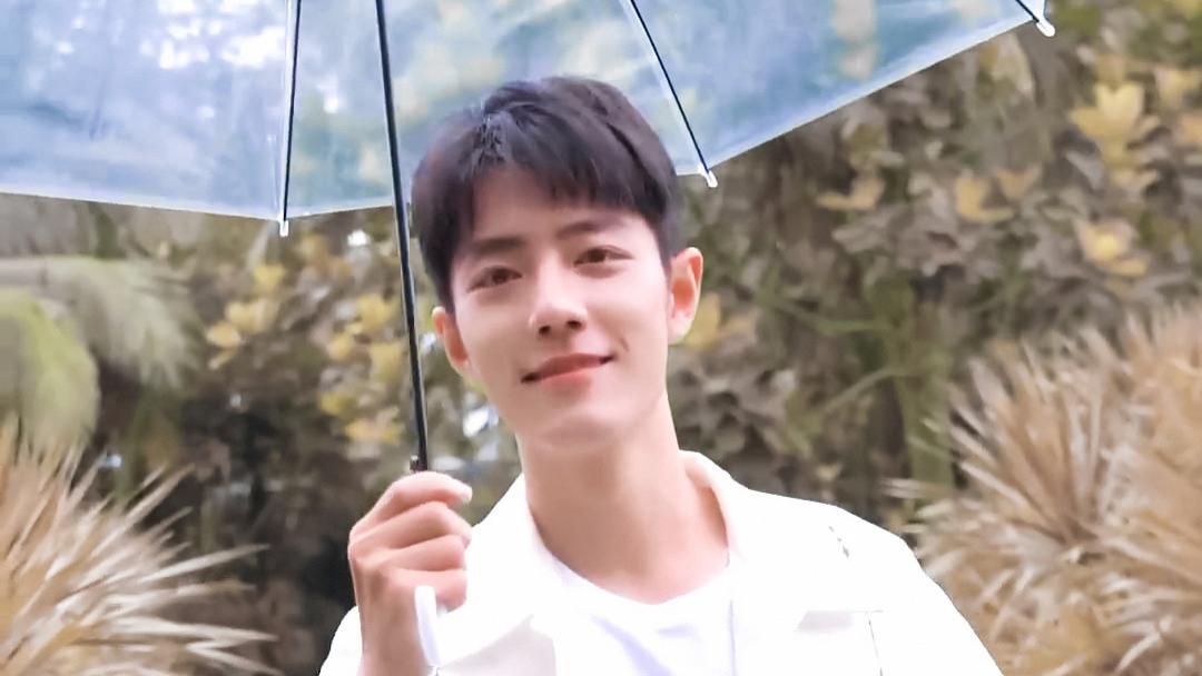 肖战|众星520营业：肖战上演变装，赵丽颖变女团成员