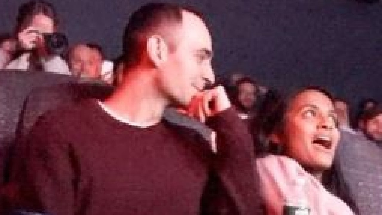 唐昊|史上最浪漫求婚:男子花半年时间改迪士尼动画,把女友变成了公主