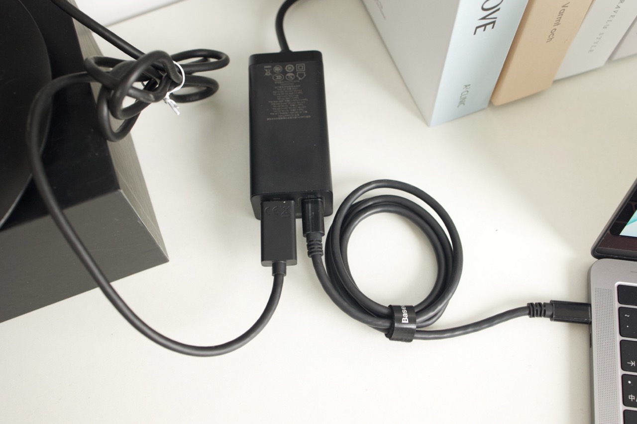 充电器|三口快充高清投屏，倍思65W氮化镓充电器扩展坞测评