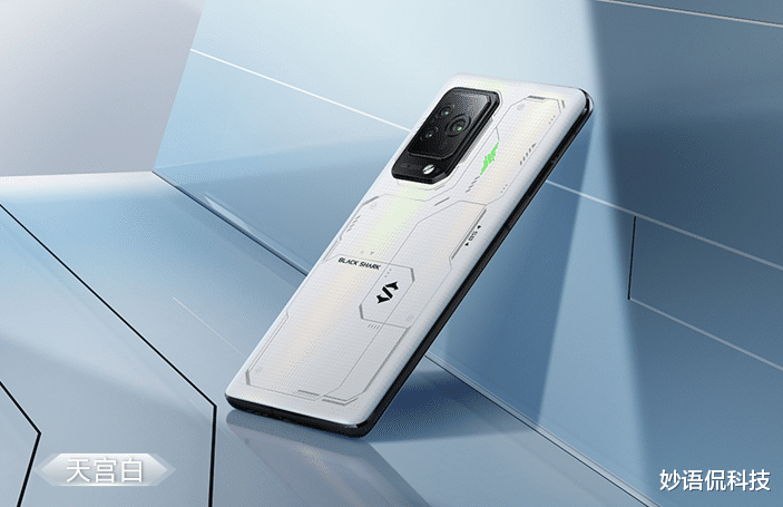 游戏手机|120w+16GB+512GB,直降400元却无人问津,问题出在哪儿