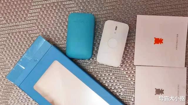 键盘|没有屏幕键盘照常用，这款小巧的学生电话，一键开启的功能很实用