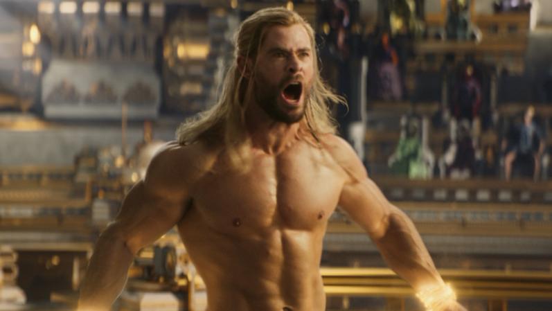 预告片|《雷神4》新预告又来捅刀子！洛基跟观察者低调亮相