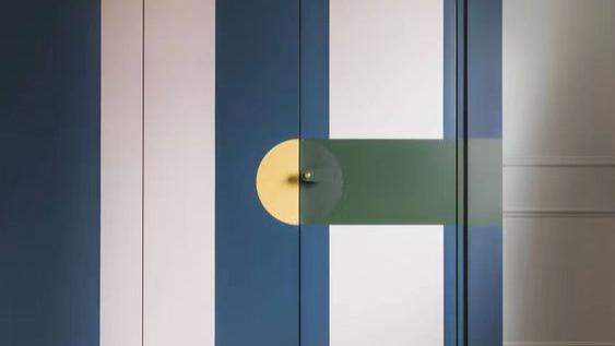 装修不跟风，了解肤感门的优缺点，才能做成正确的选择。