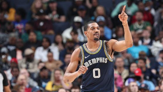 字母哥|4连胜！NBA最强青年军，25分大胜卫冕冠军，字母哥空砍30+11带不动