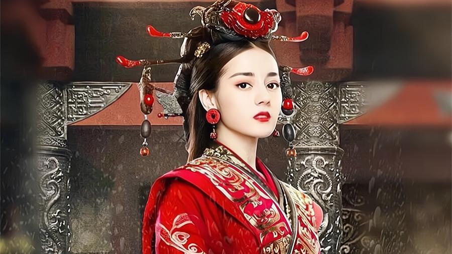 迪丽热巴|首部双女主剧将袭，迪丽热巴携手赵露思，二搭人气男主杨洋