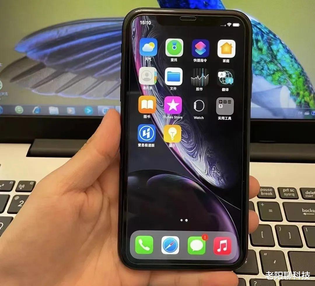 iphone xr|iPhone历史上两款最耐用的手机，有一款性能仍然很强