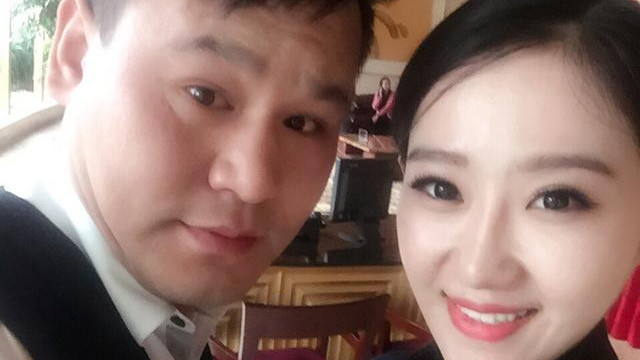 超级碗|格斗冠军柳海龙的师妹在酒吧被欺负，气愤的他与对方大战了一场
